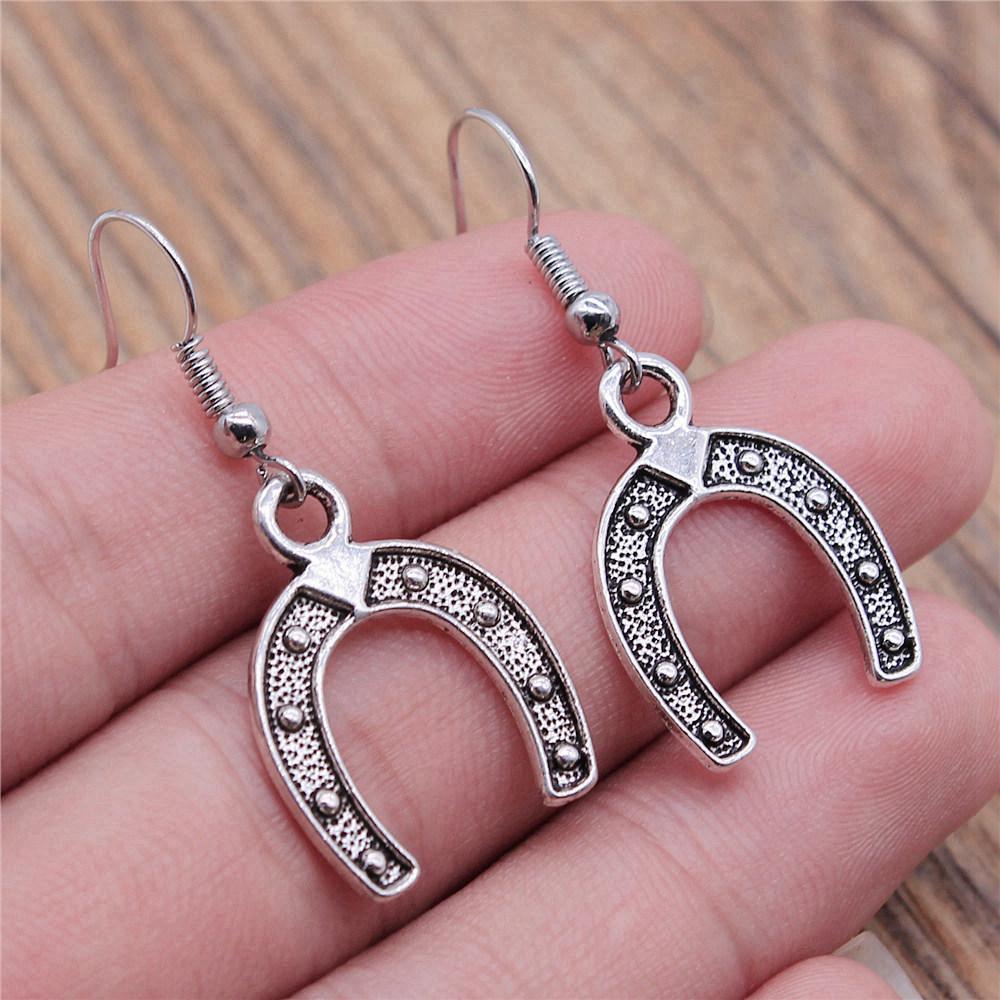 Streetwear New Arrival Dragon Snake Horse Anime-Themed Drop Earrings Unique Formal Gift for Her