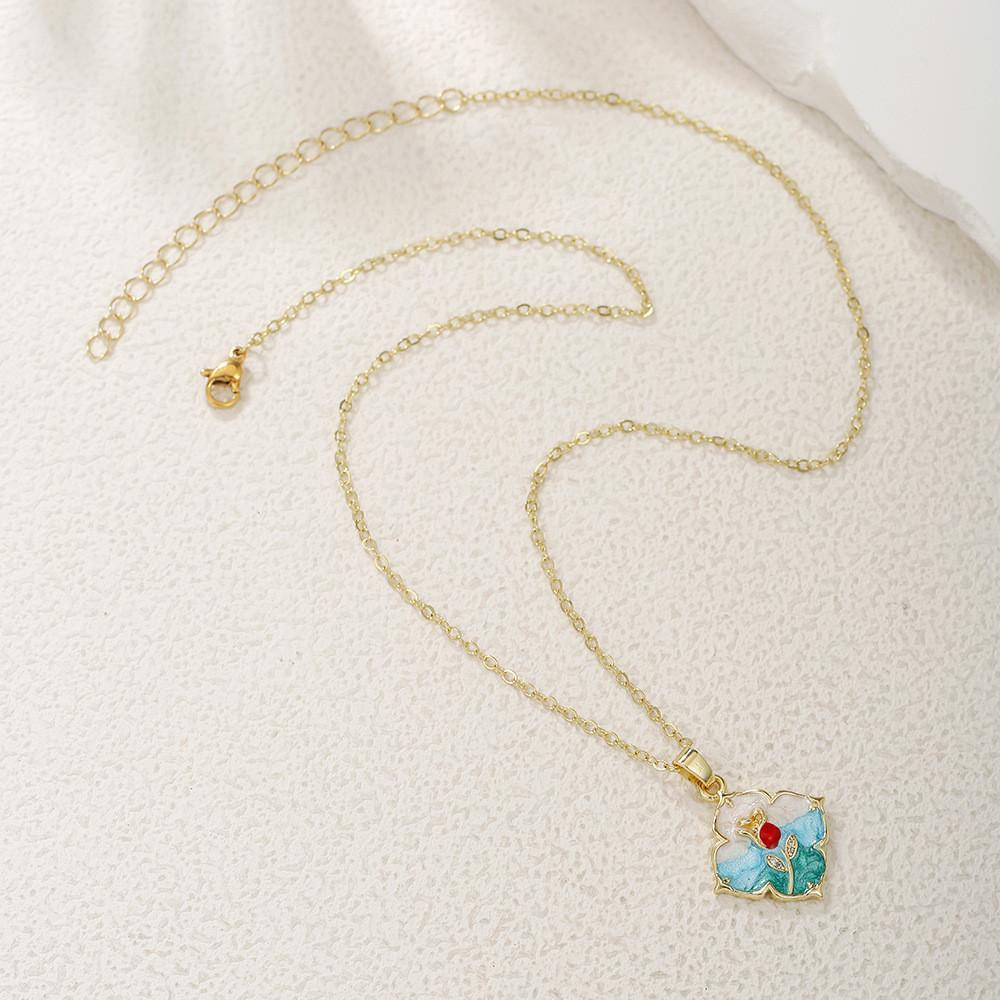 Koperen Bloemenketting Met Zirkonia Steen Meerlaags Ontwerp Voor Casual Of Formeel Gebruik