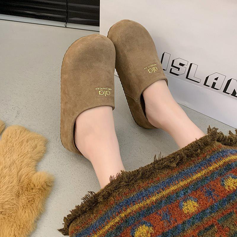 

Wearing a bag head and half slippers, women s spring and summer new lazy people pedal Boken sandals, women s Boken 2025 shoes are lightweight 40 хаки