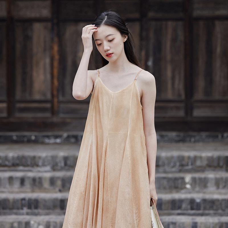 2025 Summer Dark Silent Willow Patchwork Camisole Dress with Large Hem