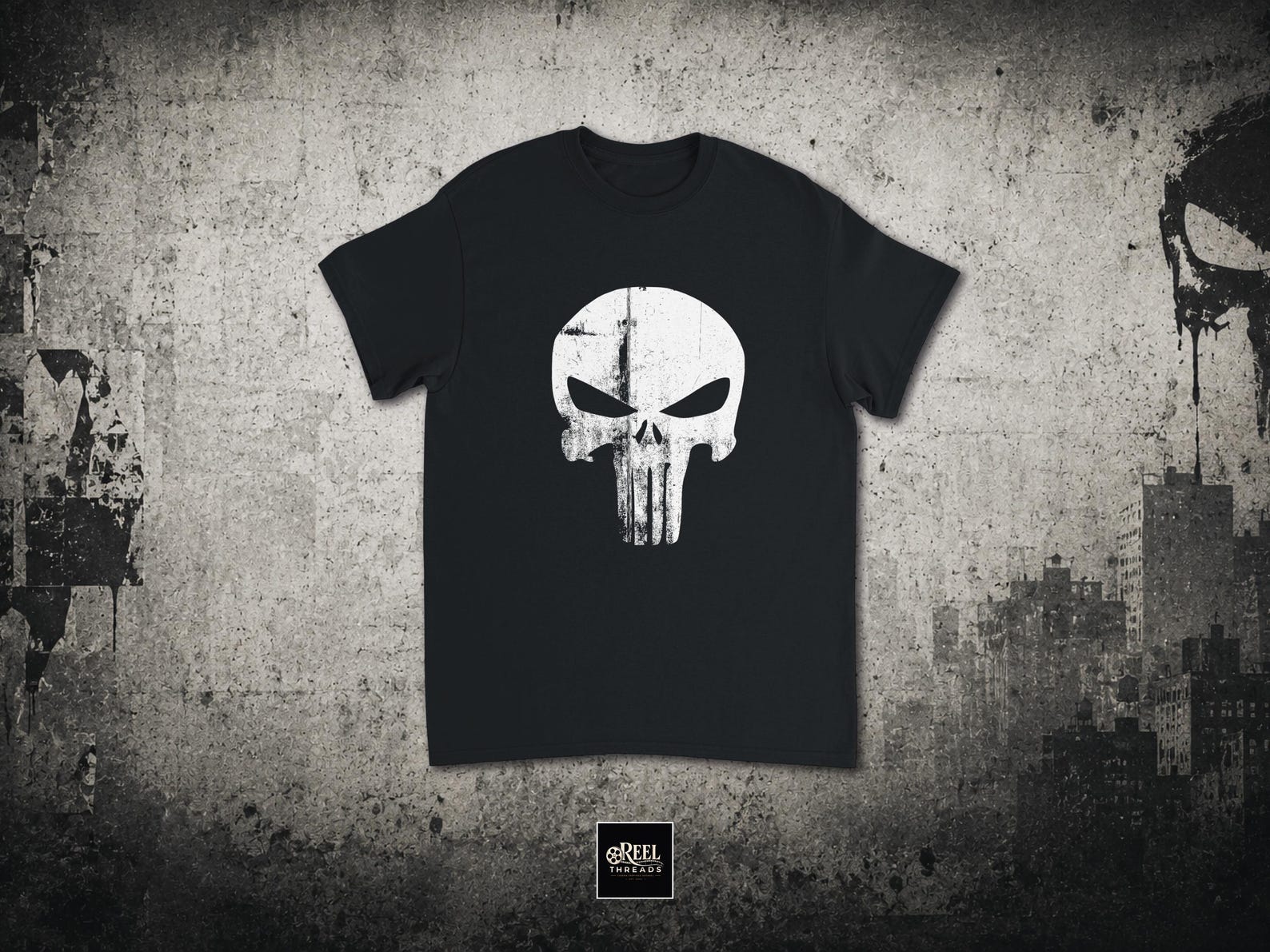T shirt | The Punisher | The Punisher Tee | Comics inspiration | Comics tee | Punisher Shirt | Frank Castle | Comic book | Comic book shirt XL
