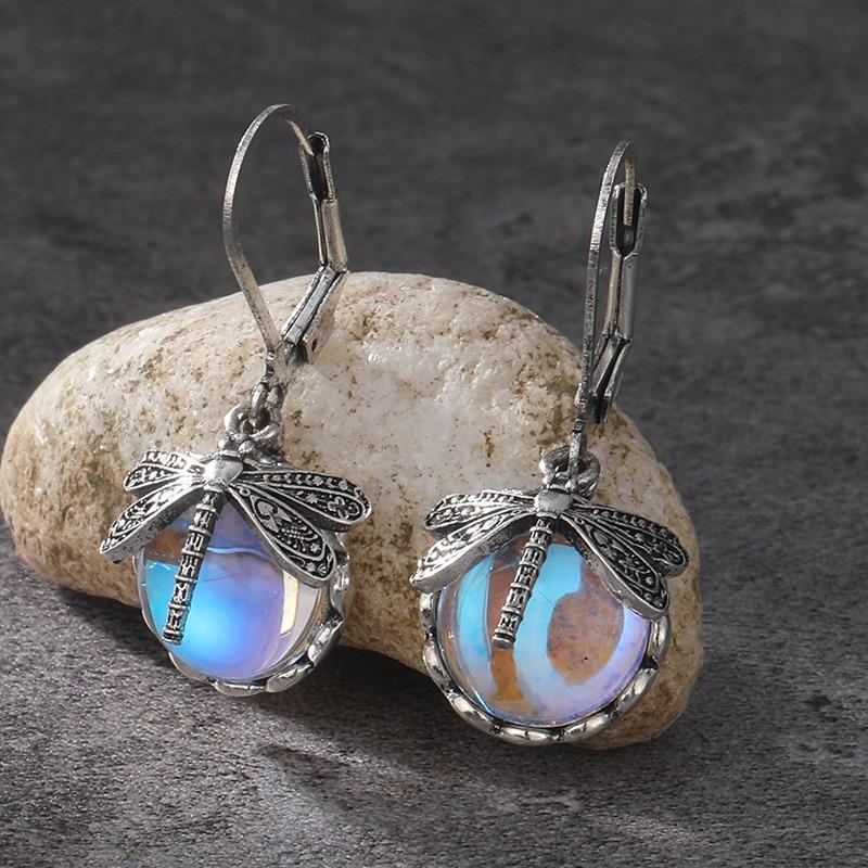 Vintage Bronze Dragonfly Earrings Fashion Gold Color Metal Carving Pattern Inlaid Multicolour Moonstone Drop Earrings For Women