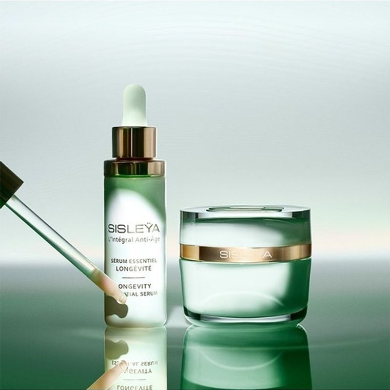 Sisleia L'Integral Anti-Age Longevity Essential Serum 30ml