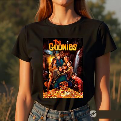 The Goonies Filmplakat Inspiriertes T-Shirt, Retro Abenteuer Grafik Fan Geschenk Tee
