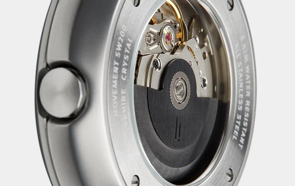 Lilianthal Berlin Zegarek Automatyczny z Datownikiem i Szkieletem Wykonany na Męskim Dekielku, Niemcy, Srebrny, Z01-101-B023A