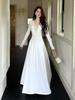 Lace Splicing Pure Desire Wind V-neck Long-sleeved Dress Women's Autumn Slim-fitting Waist Skirt Design Sense Big Swing Dress