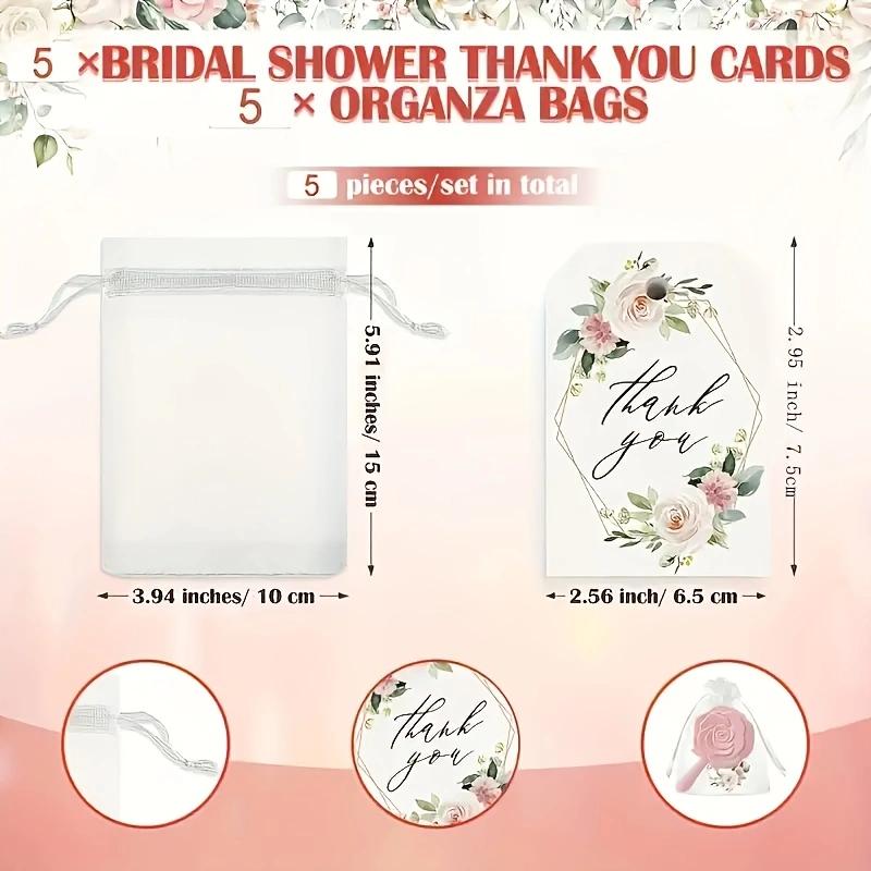 The 20pcs princess-themed wedding gift set includes 5 rose makeup mirrors, 5 gauze bags, 5 thank-you cards and 5 hair bands