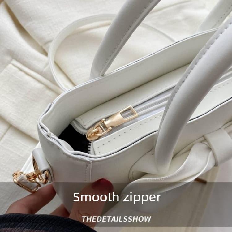 Damska mała kwadratowa torebka ręczna na ramię crossbody