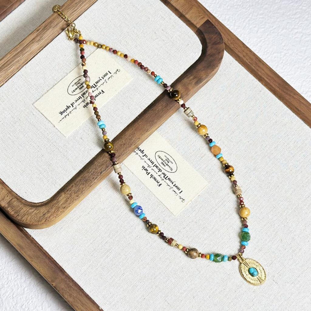Bohemian Titanstahl Oval Vintage Halskette mit Naturstein Schlüsselbein und Pullover Kette für Damen