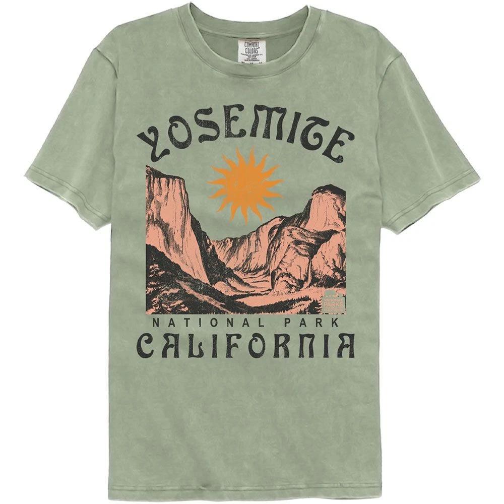 National Parks Yosemite Noveau Officially Licensed Short Sleeve Comfort Co 120