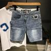 Pantaloncini di jeans da uomo, estivi sottili larghi dritti casual alla moda marca strappati cinque o sei divisione del lavoro pantaloni da uomo