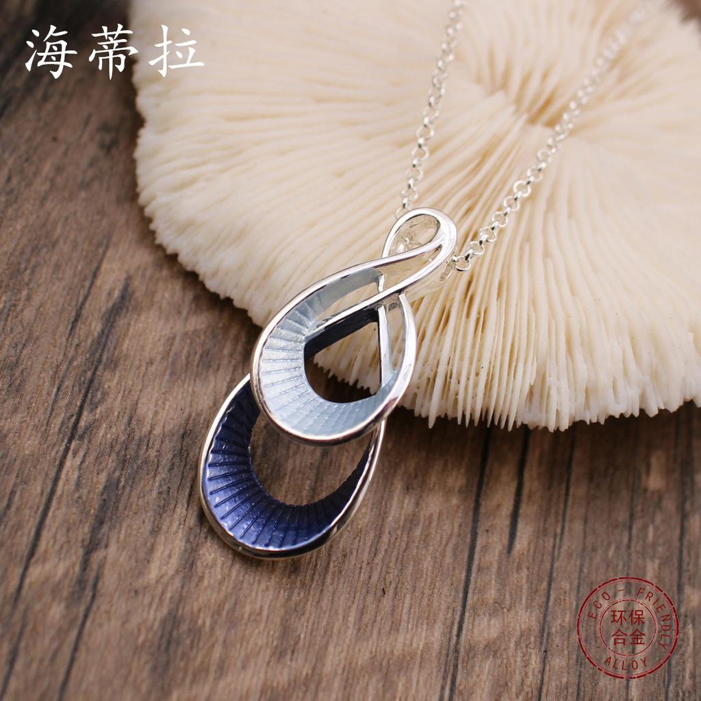 New color oil geometric hollow 8-character pendant, simple, small, fresh and versatile necklace for men and women
