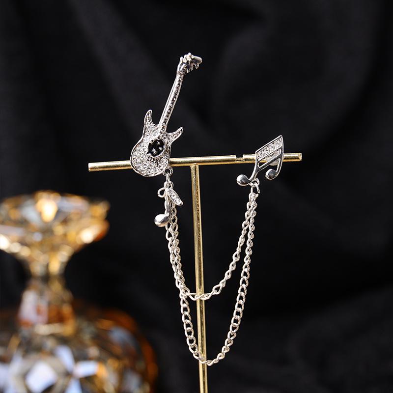 Baroque Rhinestone Pearl Corsage Necklace Brooch - Retro British Court Suit Accessory