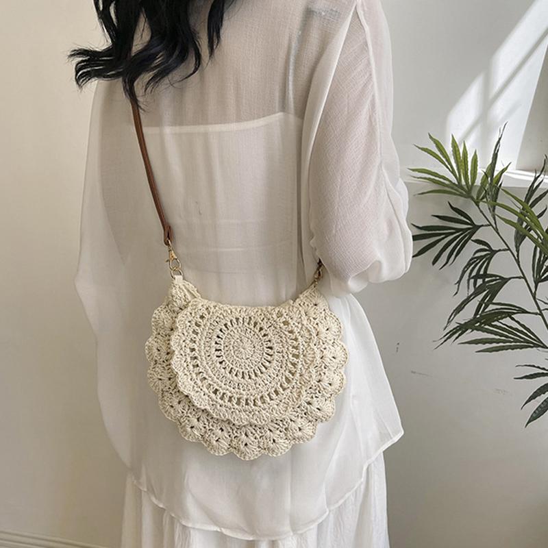 Summer Trendy Weaving Exquisite Handbag Fashionable and Simple Knitted Saddle Bag for Women Beach Vacation