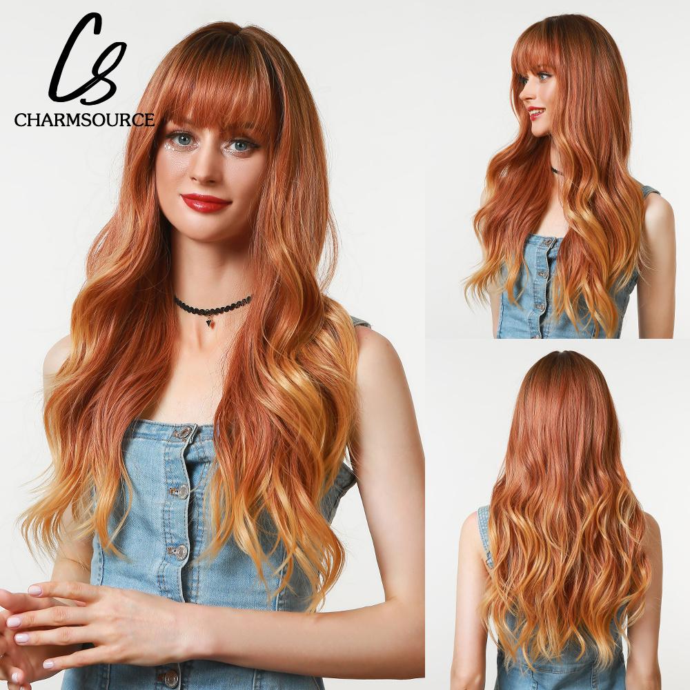 CharmSource Lange natürliche gewellte Perücke mit ordentlichem Pony/Fransen für Frauen, rosa Haar, synthetische Perücken, Cosplay, Party, hitzebeständige Faser