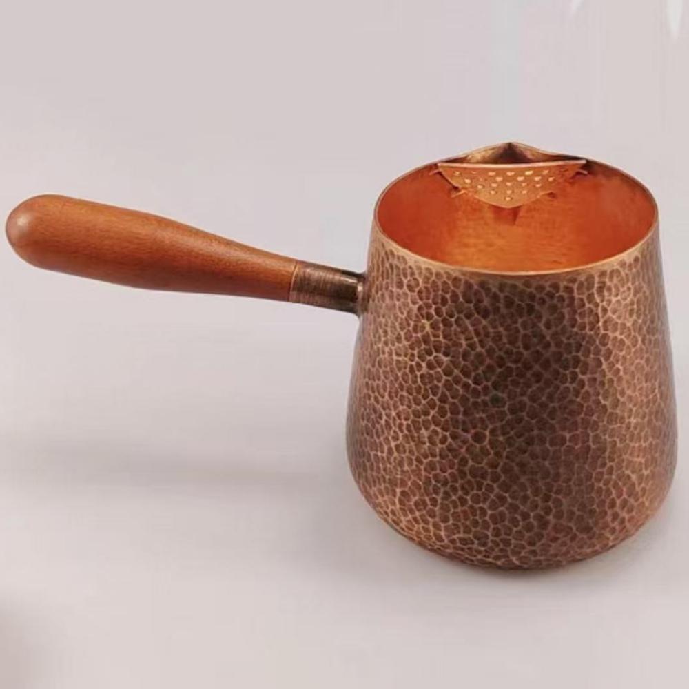 Vintage Hand-Rinsed Pure Copper Coffee Pot,Handcrafted Engraving Hammer Texture 700ml Boil Tea Teaware,Wooden Handle Teapot