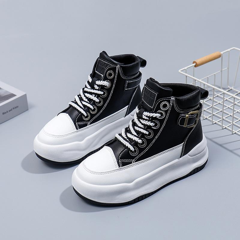 Jarní Nové Studentské Ležérní Plátěnky na Platformě s Kulatou Špičkou Univerzální Vysoké Kotníkové Malé Bílé Boty s Koženým Povrchem pro Udržení Tepla