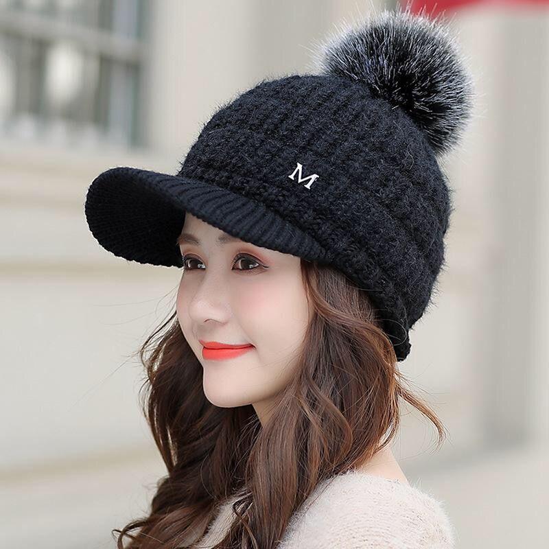 

The New Knitted Woolen Warm Hat Is Fashionable and Versatile. It Is A Fleece and Thickened Ear Protection Hat for Autumn and Winter one size