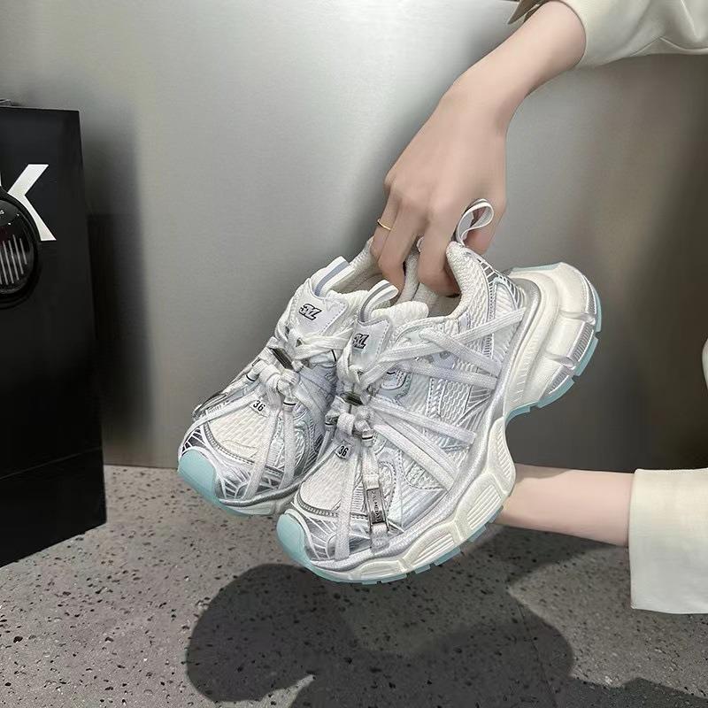 Strap dad shoes women's trendy summer new models do old polish color thick sole heightening sports and leisure shoes