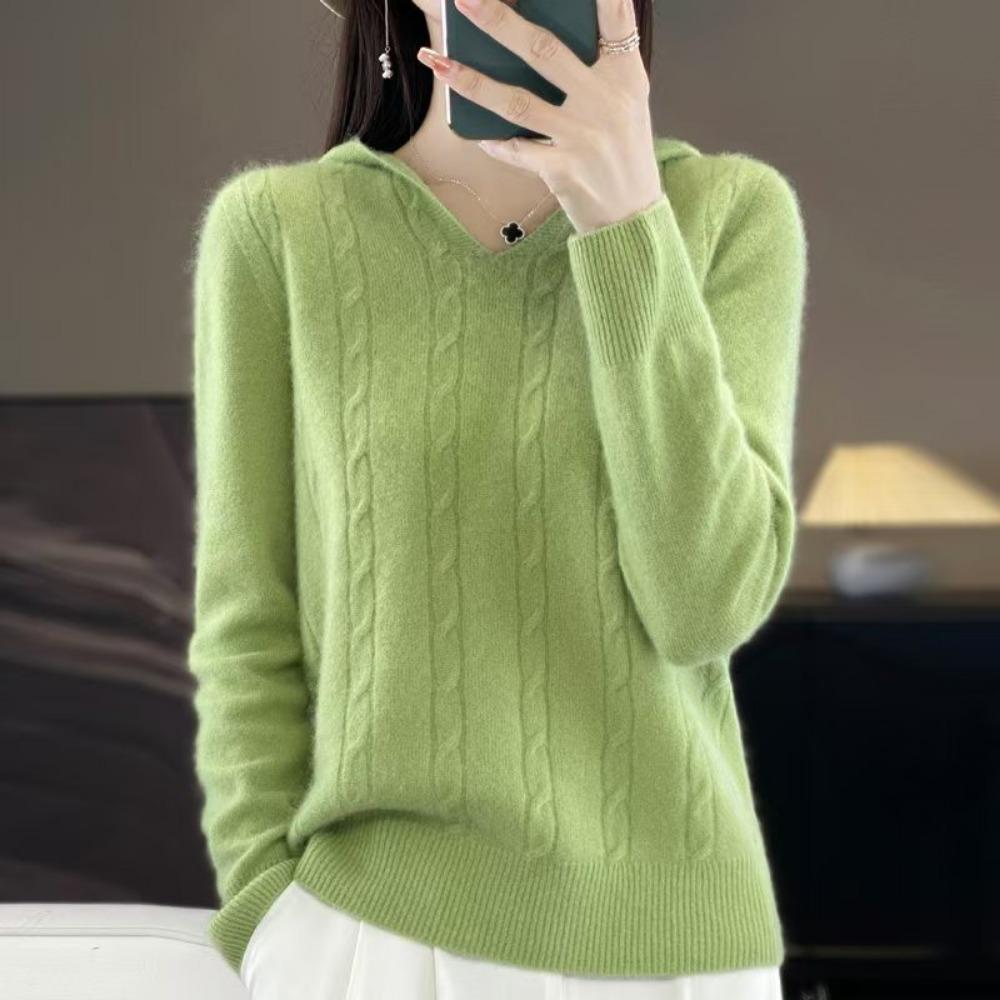 A New Style of Hoodie, A Women's Twisted Knitted Pullover, Is A Top for Autumn and Winter