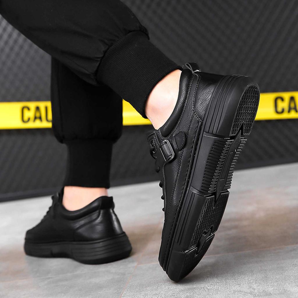 Fashion Cool Men Walking Shoes Leather Male Casual Sneakers Breathable Walking Lace-Up Skate Footwear 2025 New Male Comfortable Flats