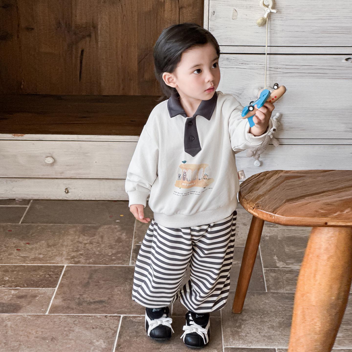 

2026 Spring Boys Two-Piece Set: Cartoon Hoodie & Korean Style Pants for Infants and Toddlers 80 cm