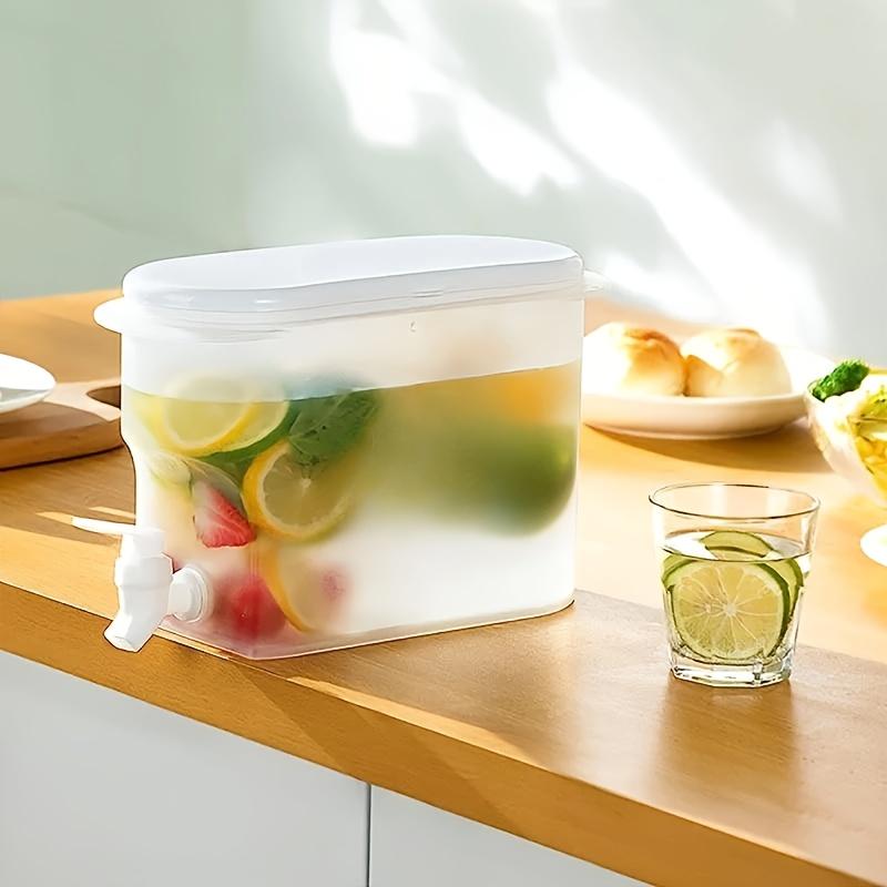 1 Stück Getränkespender mit großem Fassungsvermögen und Zapfhahn - BPA-freier Kunststoff Kaltwasserkessel zur Kühlschrankaufbewahrung, für Outdoor, Camping & Partys - Auslaufsicheres Design