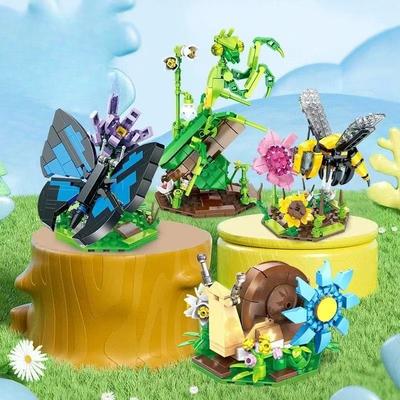 Animales Mundo de los Insectos Insecto Flor Mariposa Mantis Caracol Abeja Planta Figuras Bloques de Construcción Ladrillos Modelo Juguete para Niños