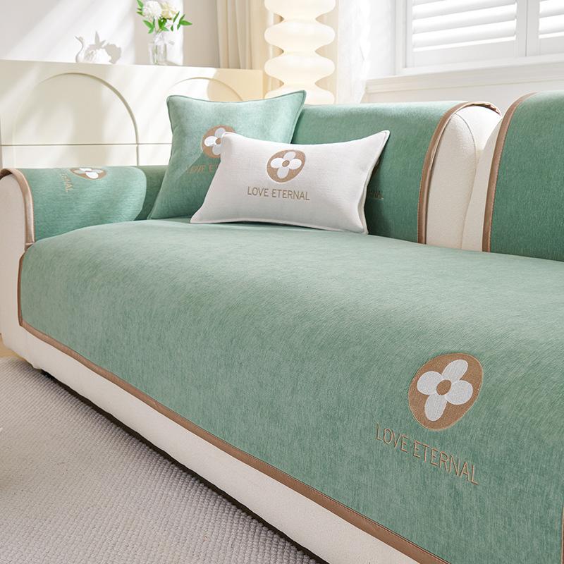 Baby Velvet Embroidered Sofa Cushion  New Four-Season Universal Non-Slip Seat Cushion Straight Row Sofa Armrest Cover