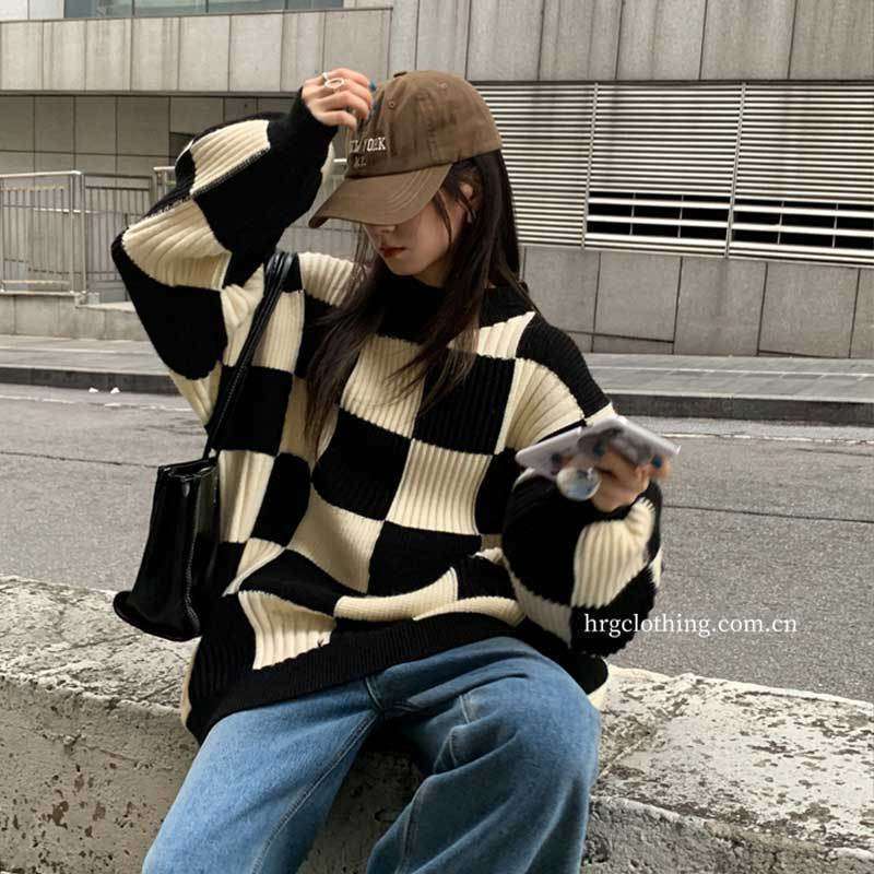 Comfortable Versatile Fashion Checkerboard Check Sweater Female Autumn and Winter Design Niche Top Retro Japanese Lazy Wind Knitwear