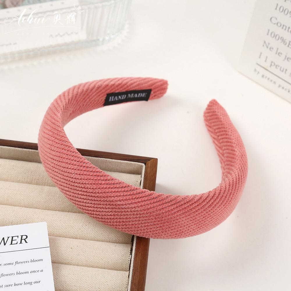 Korean Style Wide Brim Headband: Summer Solid Color Hair Accessory for Women