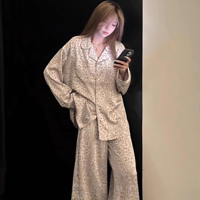 

Spring and autumn breathable new ice and snow silk long-sleeved trousers pajamas women s leopard print Korean ins style loungewear spot XXL