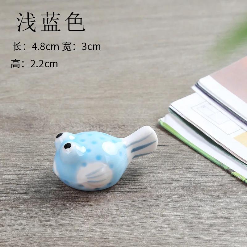 1PC Ceramic Chopstick Holder Puffer Fish Chopsticks Rest Cute Chopstick Rack for Chopsticks Dinnerware Stand