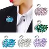 Broche de Cisne Fashionável Broche Resistente ao Desbotamento Confortável de Usar Broche Corsage Material de Liga Joia de Tecido para Meninas