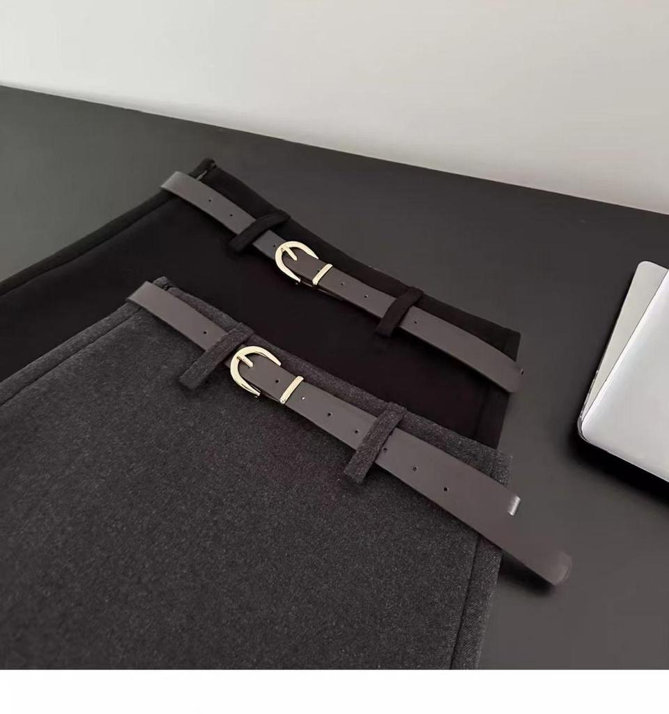 Gray Wool Blend High-Waist A-Line Skirt: Women's Autumn/Winter Slimming, Versatile, Anti-Exposure Design