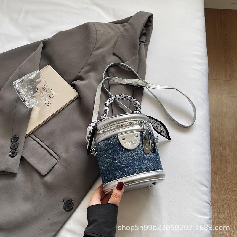 Niche Design Portable Cylinder Bag Women's Bag New Bucket Bag Mobile Phone Bag Messenger Bag
