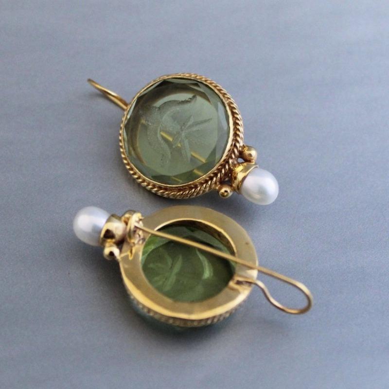Retro Style Round Green Carving Figure Crystal Stone Mosaic Pearl Personality Earrings For Women Exquisite Jewelry