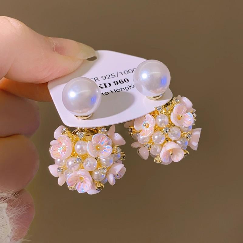 

Серьги-пусеты «Жемчужный цветок» – Изысканный роскошный дизайн для женщин