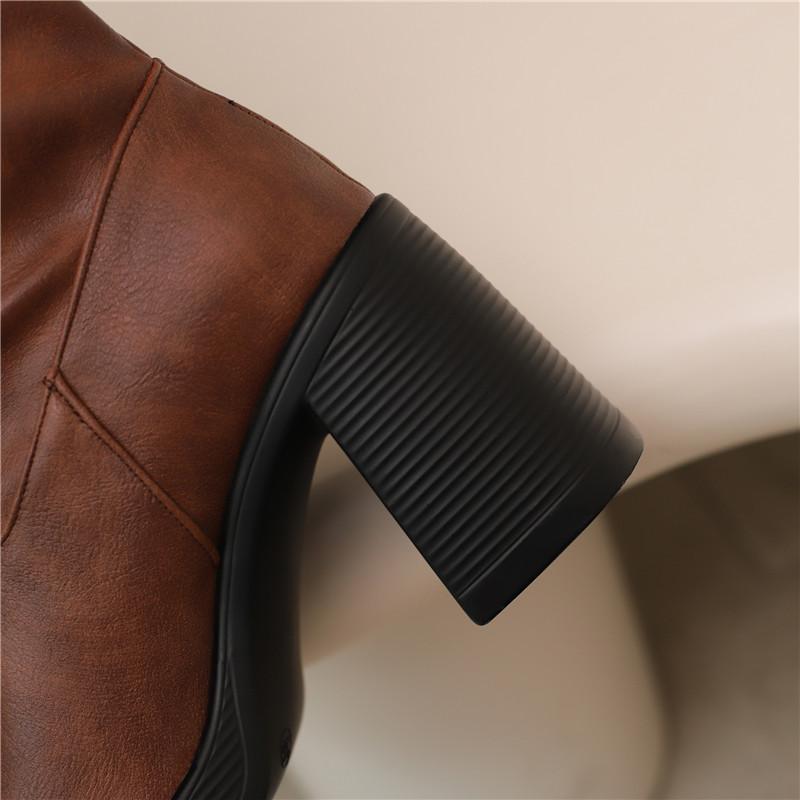 Women's High-heeled Boots Autumn and Winter Thick-heeled Large-size Casual Boots Roman Medium Boots