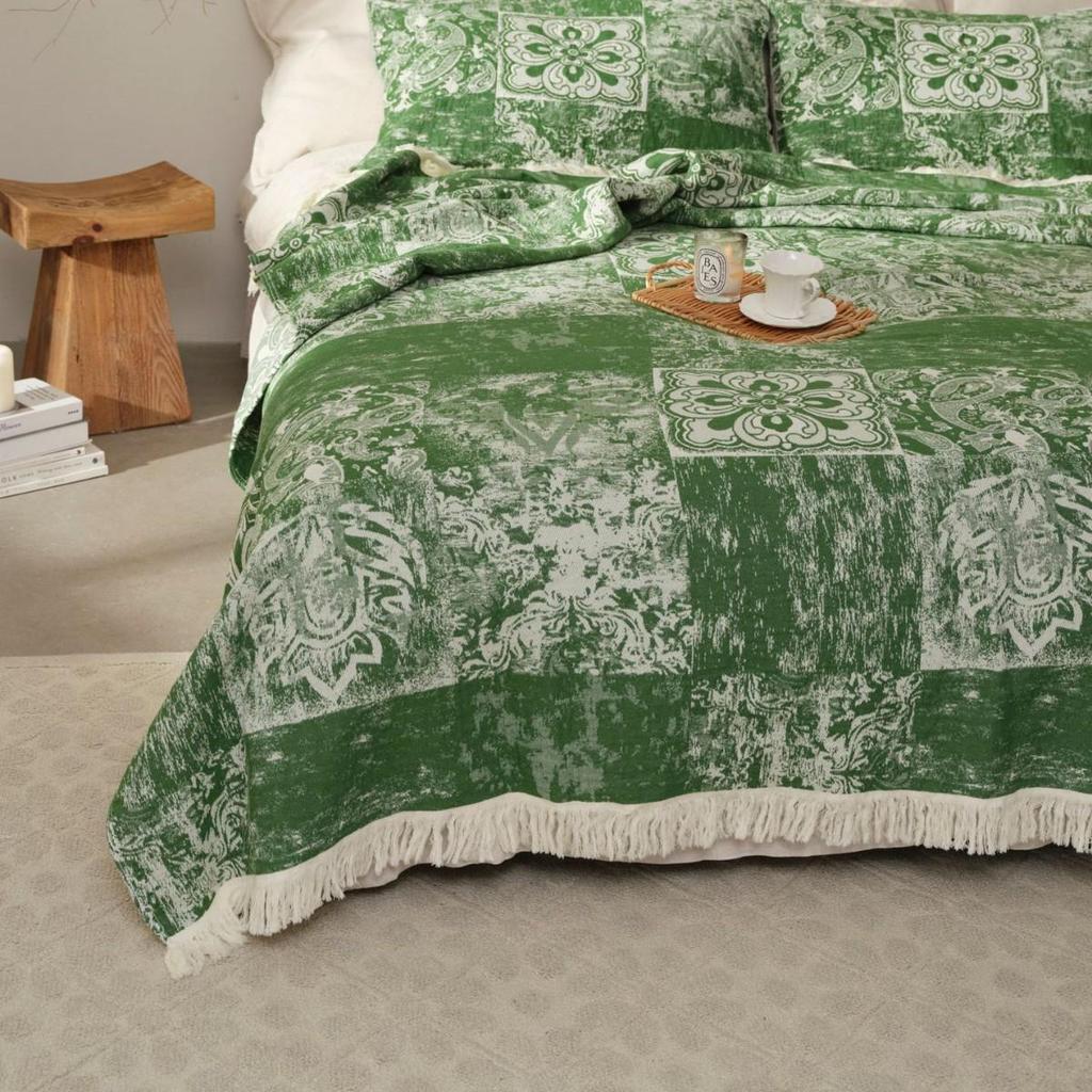 4-Layer Cotton Gauze Jacquard Tassel Blanket - Soft, Breathable, Washable Sofa Throw