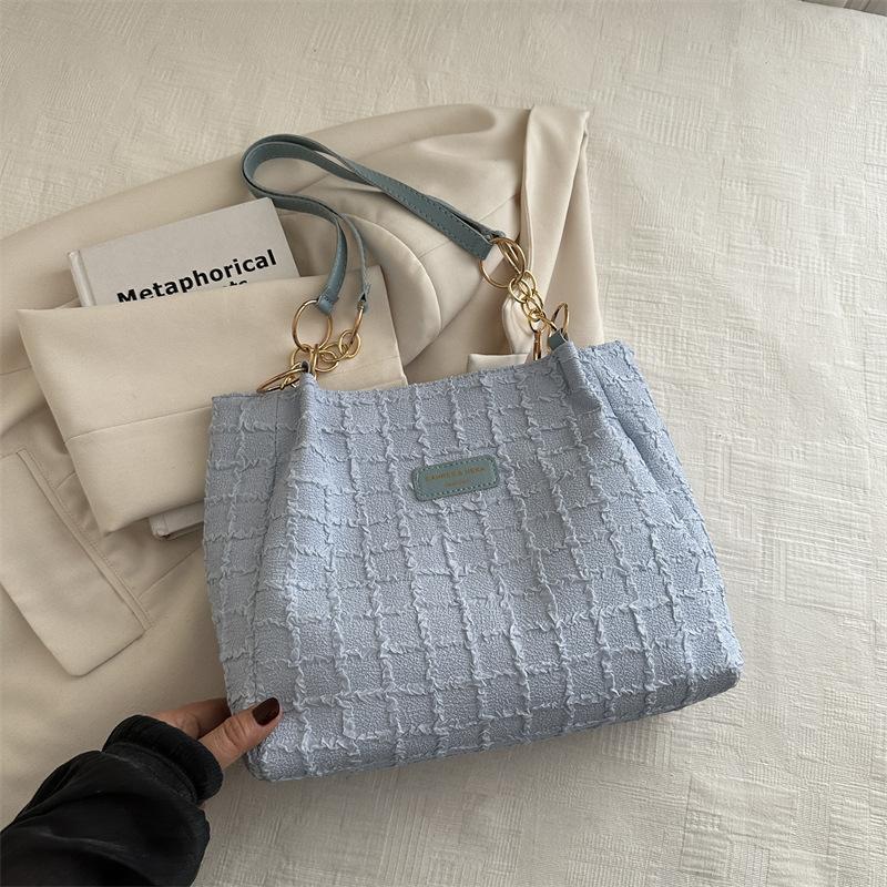 

Gentle texture handbag 2025 spring and summer new versatile ins shoulder underarm bag go out to work tote bag