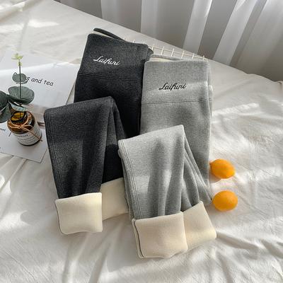 Leggings extra-spessi in pelle di agnello per l'abbigliamento esterno da donna in autunno e inverno, pantaloni in cotone a vita alta e caldi con aggiunta di pile e ispessimento