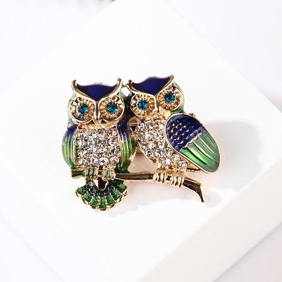 Elegant Double-Headed Owl Brooch: Creative Cross-Border Pin for Women with Exaggerated Charm and Refined Style