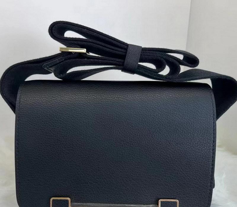 2026 New Leather Women's Bag Worker - Sheepskin Pattern Clogs Bag Women's Light Luxury Fashion High-end Shoulder Crossbody Women's Bag