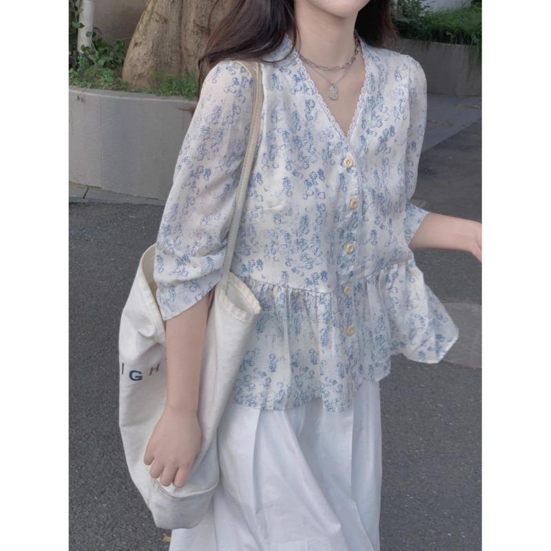 Women V Neck Lace Trim Floral Print Short Sleeve Peplum Hem Blouse S