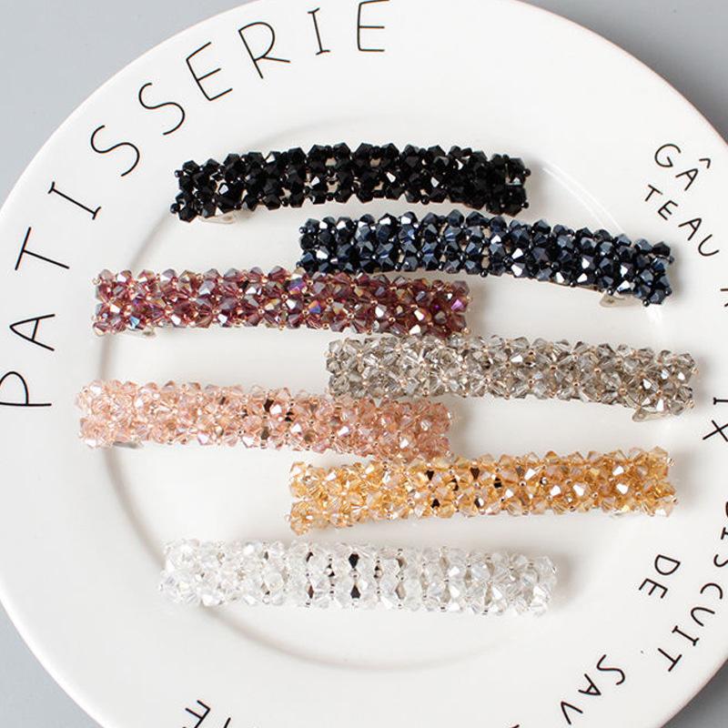 1 pièce Version coréenne du casque à perceuse flash Épingle à cheveux Quatre rangées de tissage en fil de pêche en cristal Exquise pince à ressort un mot