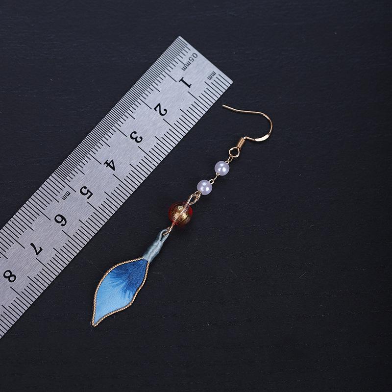 Ronghua Handmade Earrings: Intangible Cultural Heritage, Suitable for Daily Wear with Hanfu or Qipao.