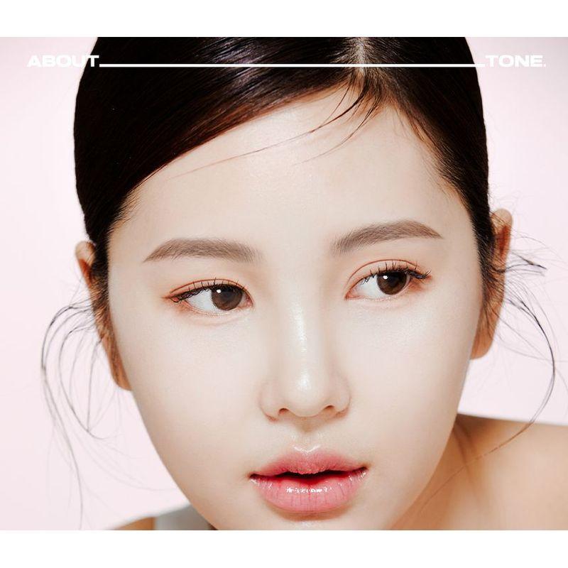 ABOUT_TONE - Puder prasowany rozświetlający