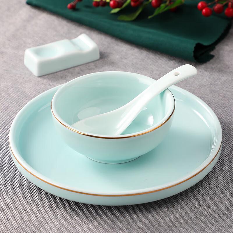Wuhe Celadon Dinnerware Set with Gold Rim