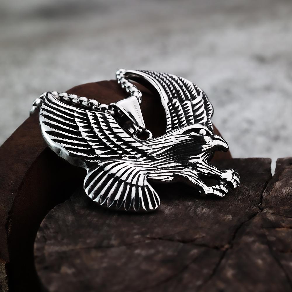Men's Retro Eagle Wing Pendant Necklace - Stainless Steel